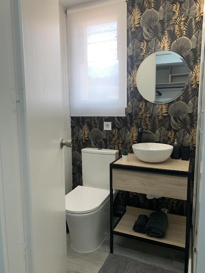 Precioso Estudio Frente Al Mar Con Piscina Benalmádena Εξωτερικό φωτογραφία