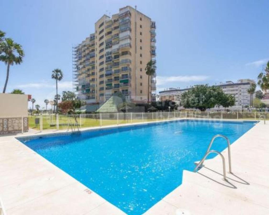 Precioso Estudio Frente Al Mar Con Piscina Benalmádena Εξωτερικό φωτογραφία