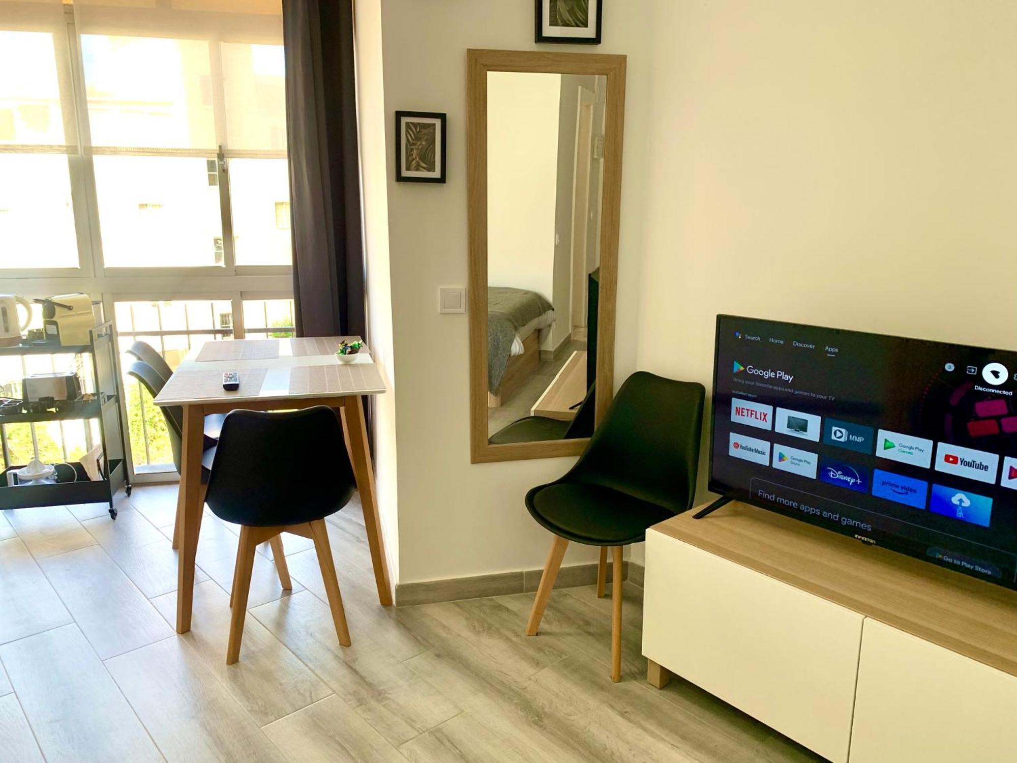 Precioso Estudio Frente Al Mar Con Piscina Benalmádena Εξωτερικό φωτογραφία